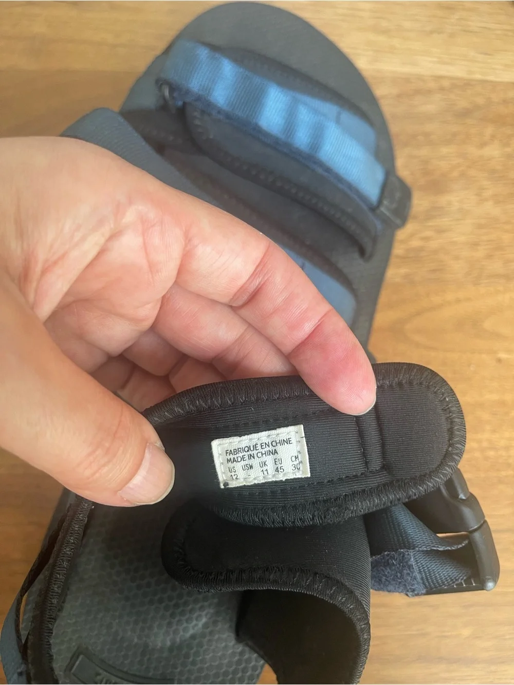 Vibram Men's Black Multi-Strap Sport Sandals with Adjustable Closures 12